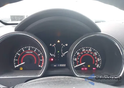 2012 Toyota Highlander Se V6 z USA, uszkodzony, nr VIN 5TDBK3EH2CS142967